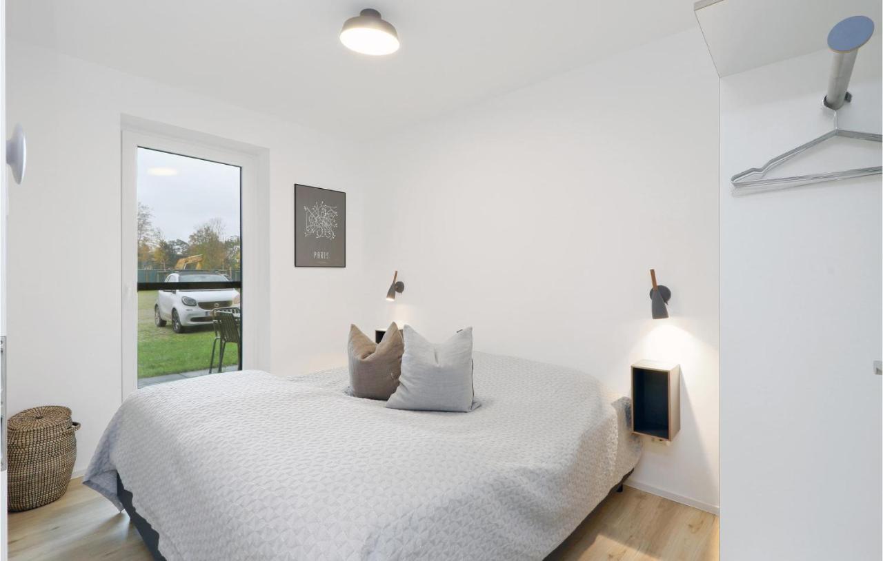 Nice Apartment In Lembruch-Duemmer See With Wifi Exterior photo